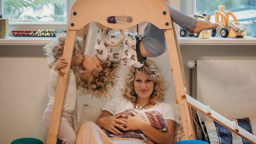 Janni Kusmagk mit ihren Kindern im November 2021