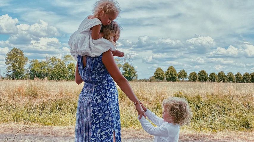 Janni Kusmagk mit ihren Kindern Yoko und Emil-Ocean