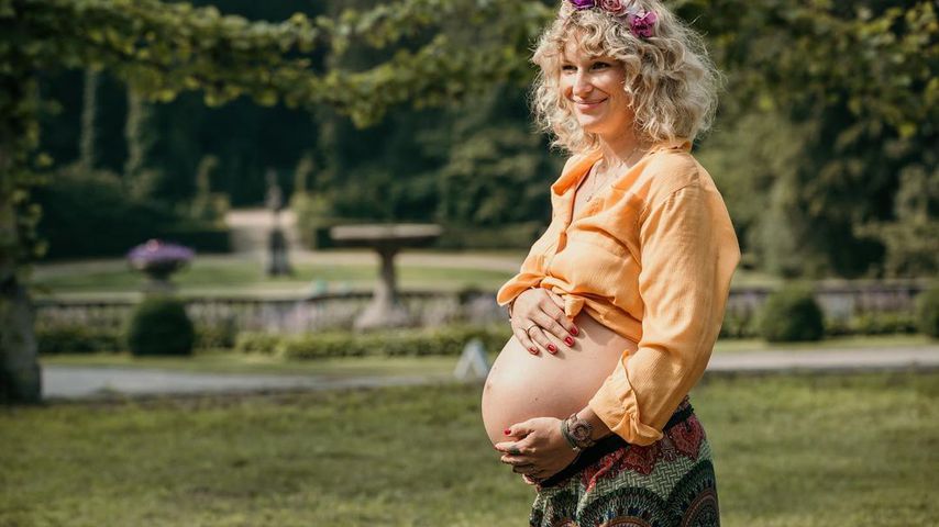 Netz-Funkstille! Ist Janni Kusmagks drittes Baby längst da?