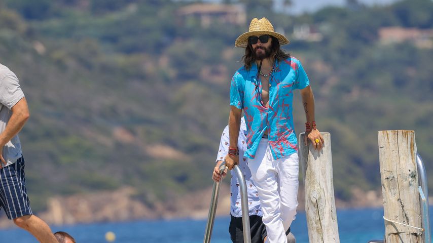 Jared Leto (50) zeigt seine Muskeln in legerem Sommer-Look