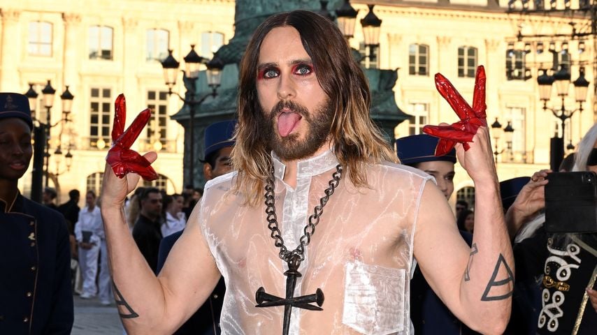 Muskel-Schau: Jared Leto entgeistert alle mit Kruzifix-Look!