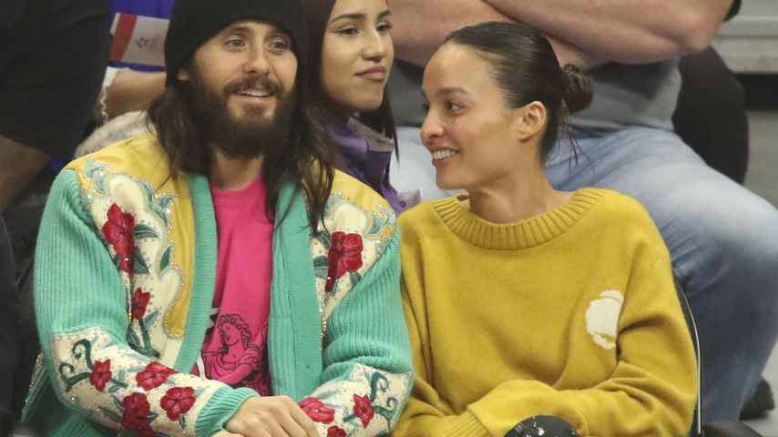 Extravaganter Farb-Look: Hättet ihr diesen Star erkannt?