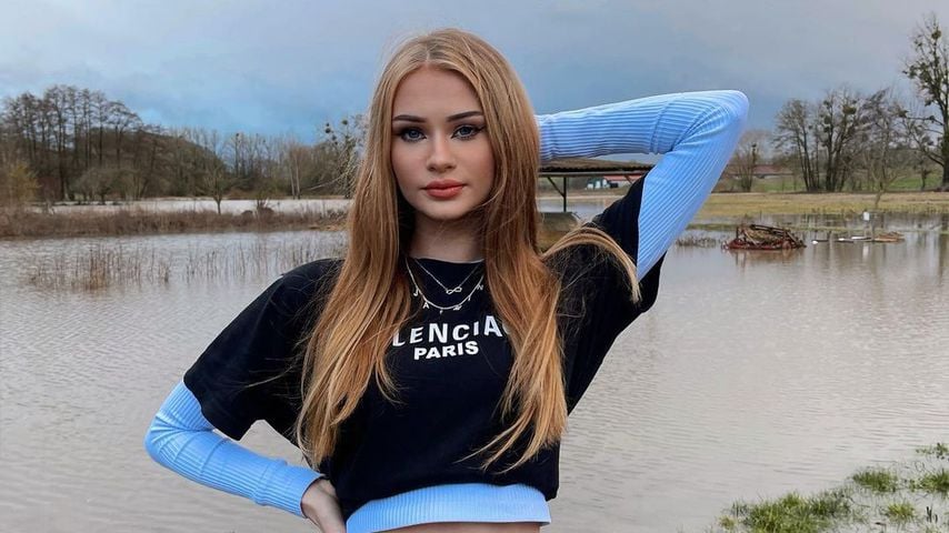 Jasi_xx3, Social-Media-Star