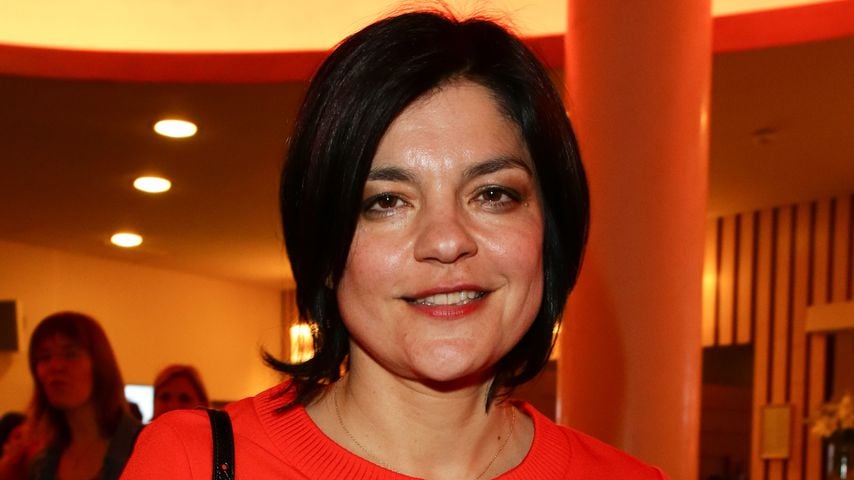 Jasmin Tabatabai blamiert sich bei dieser Wilsberg-Frage