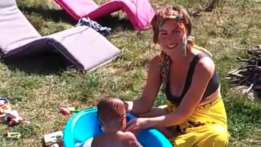 Jasmin Tawil mit ihrem Sohn Ocean
