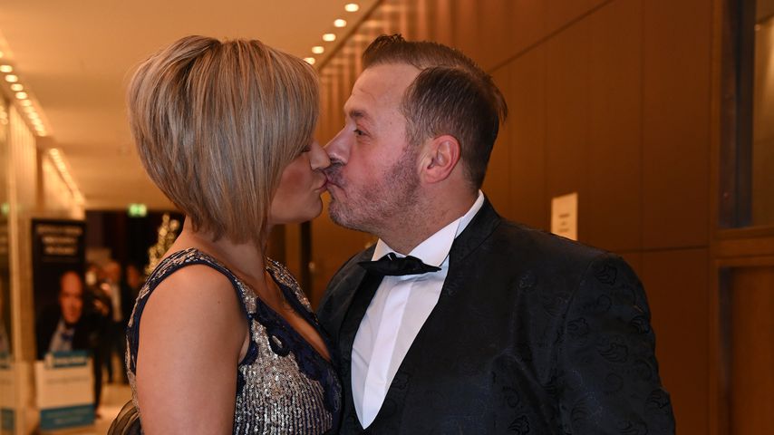 Jasmins Kranz versteckt: Dekorierte Willis Familie Grab um?