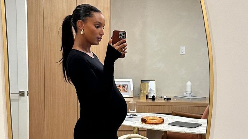 Niedliches Update: Model Jasmine Tookes tanzt mit Baby-Bauch