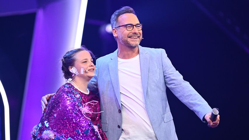Jasna Fritzi Bauer und Matthias Opdenhövel bei "The Masked Singer"