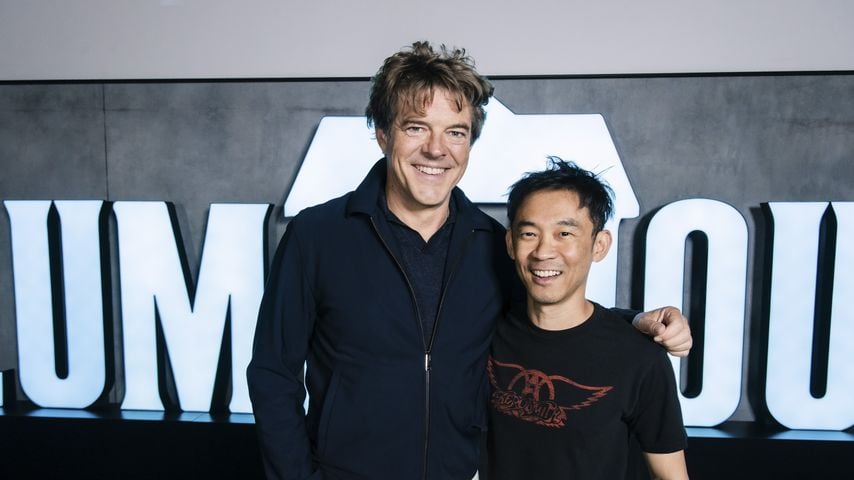 Jason Blum und James Wan bei der Universal Horror Unleashed Red-Carpet-Feier in Las Vegas, 18. September 2025