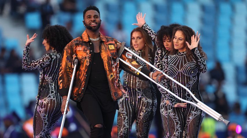 Kurz vor Super-Bowl-Pre-Show: Jason Derulo bricht sich Fuß!