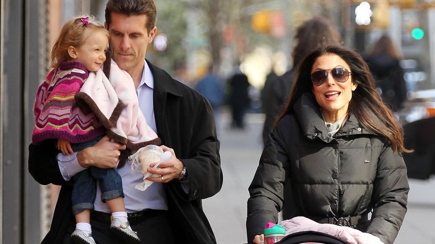 Jason Hoppy und Bethenny Frankel mit Tochter Bryn in New York 2012