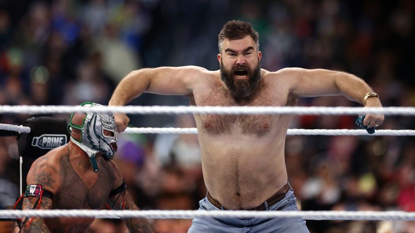 Jason Kelce bei WrestleMania 2024