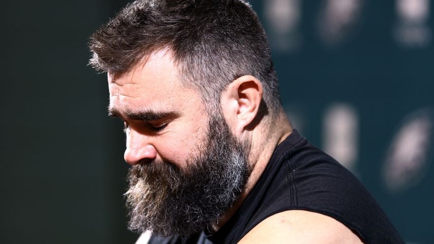 Jason Kelce bei seiner Rücktrittsverkündung, März 2024