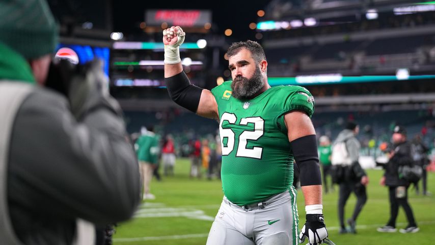 Jason Kelce, NFL-Center