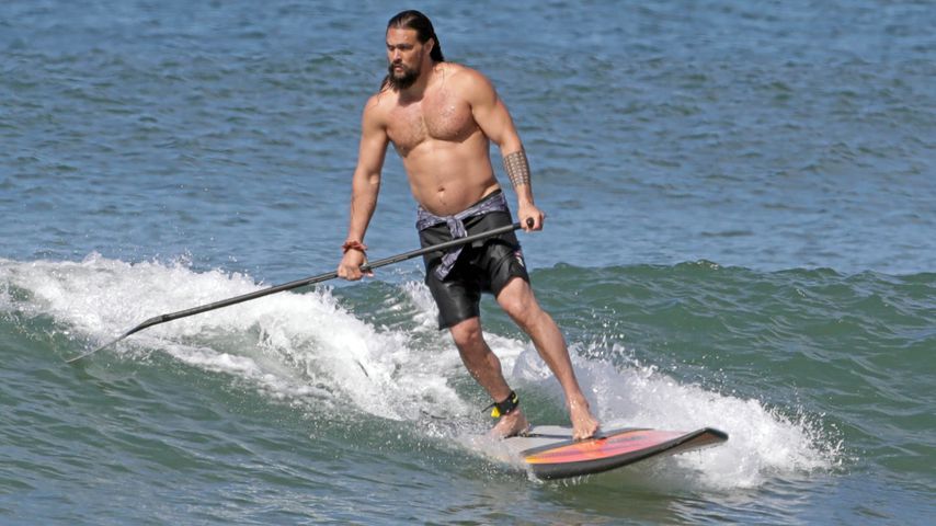Heißer Surferboy: Jason Momoa zeigt seinen knackigen Body