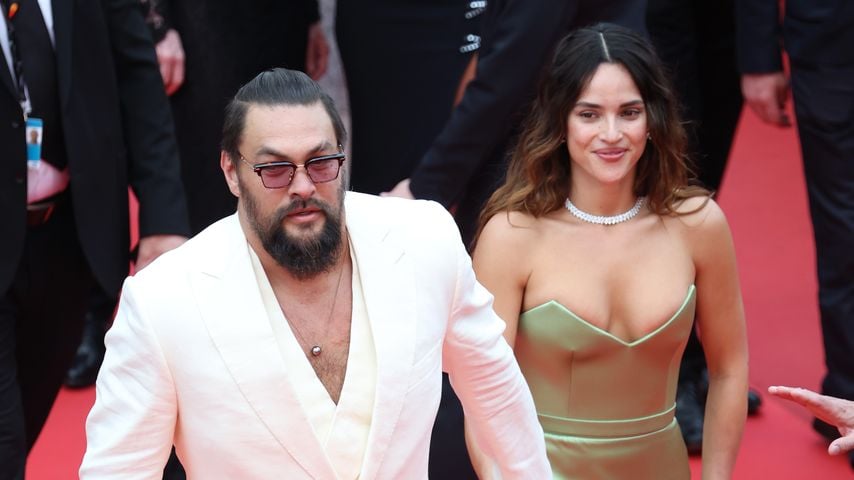 Jason Momoa und Adria Arjona im Mai 2025