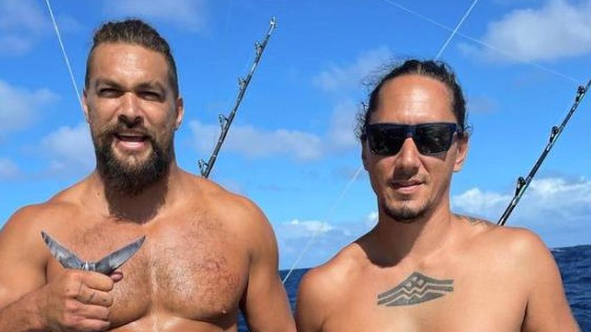 Jason Momoa bei einem Angelausflug