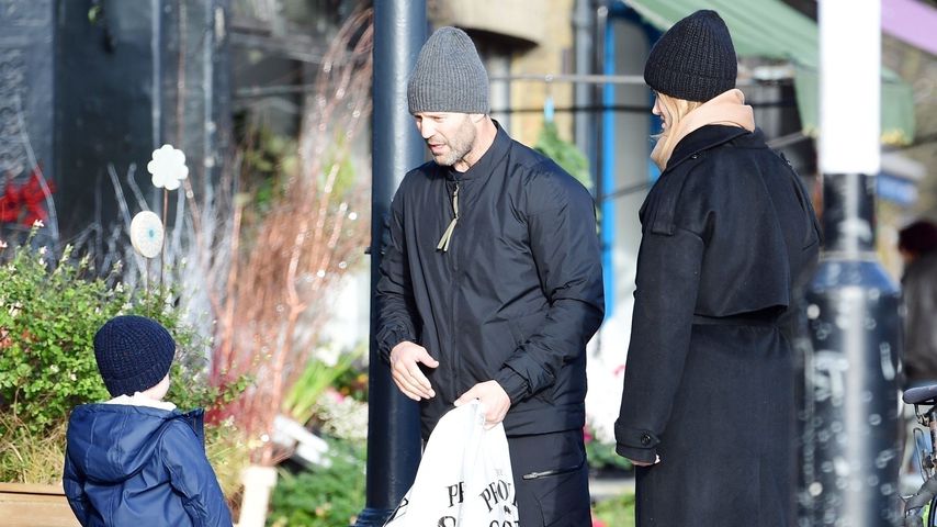 Jason Statham und Rosie Huntington-Whiteley mit ihrem Sohn Jack in London