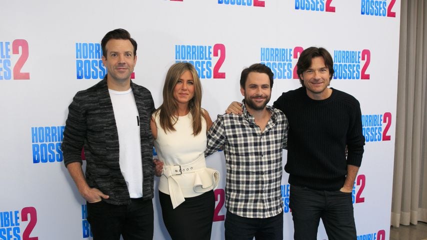 Cast von "Horrible Bosses 2" beim Fototermin im Corinthia Hotel London: Jason Sudeikis, Jennifer Aniston, Charlie Day und Jason Bateman