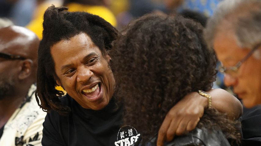 Jay-Z mit seiner Tochter Blue Ivy im Juni 2022