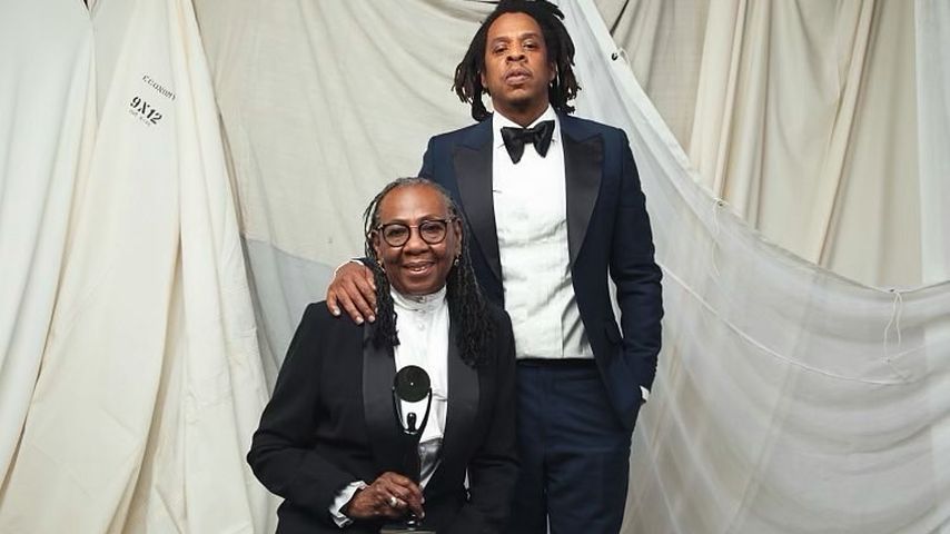 Jay-Zs Mutter Gloria und ihre Partnerin haben geheiratet!