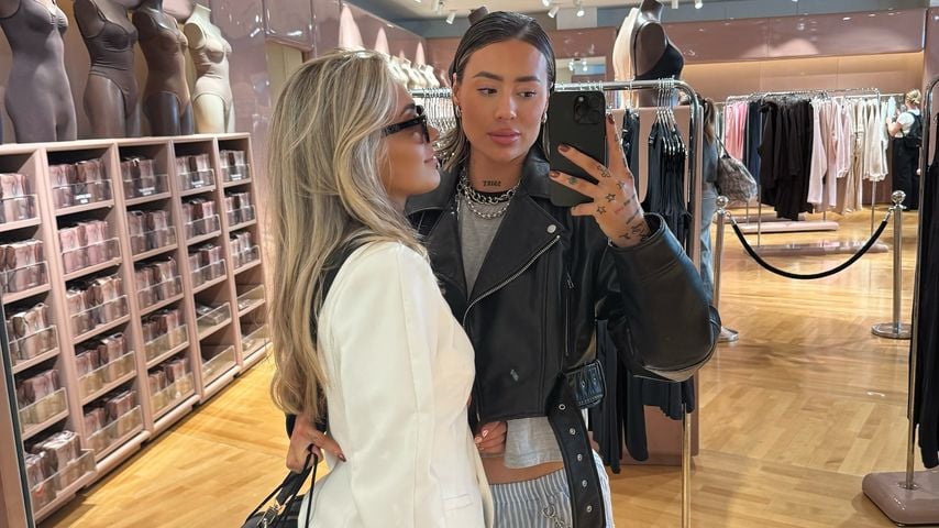 Jazz Saunders und Demi Sims, März 2025