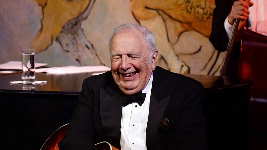 Jazz-Star Bucky Pizzarelli