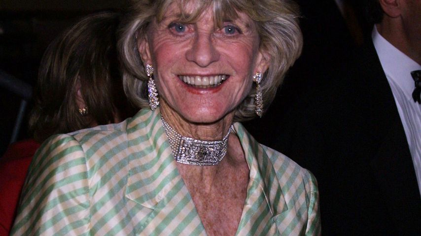 Jean Kennedy Smith auf einer Gala in NYC im April 2001