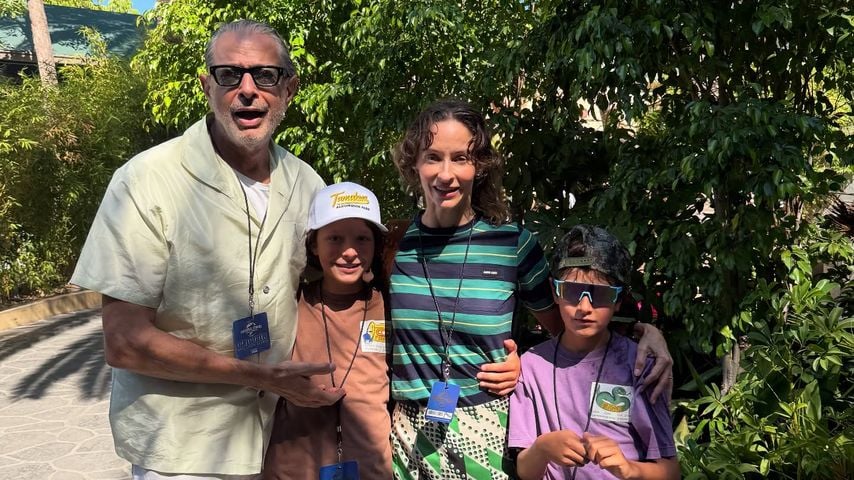 Jeff Goldblum gewährt Einblick in den Sommer mit der Familie