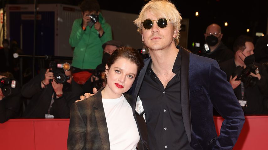 Jella Haase und Co.: Die Looks der Berlinale-Eröffnung 2022