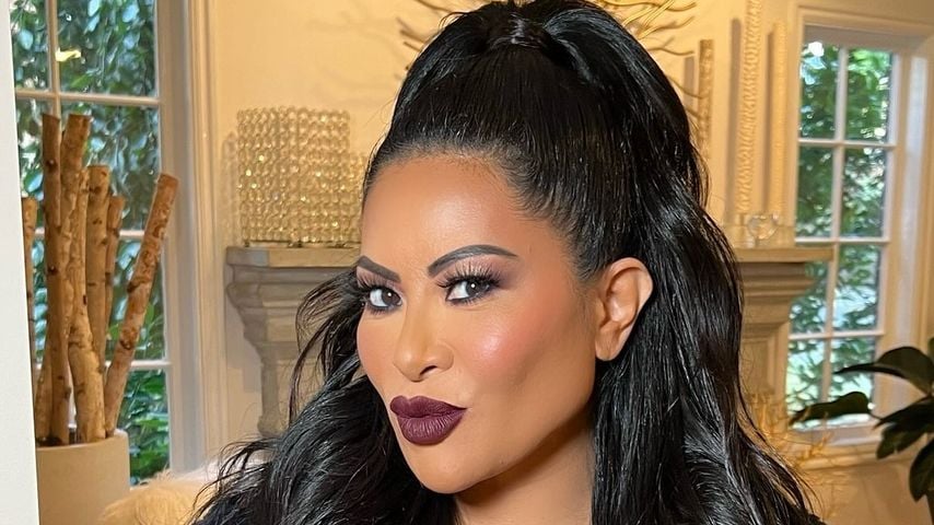 Im Knast: Jen Shah freundet sich mit Elizabeth Holmes an