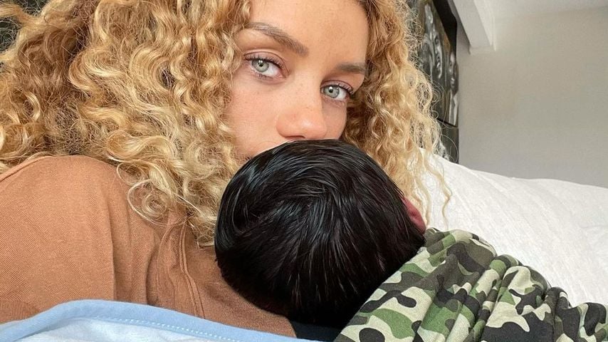 Nach Geburt: Jason Derulos Freundin Jena teilt Stillfoto
