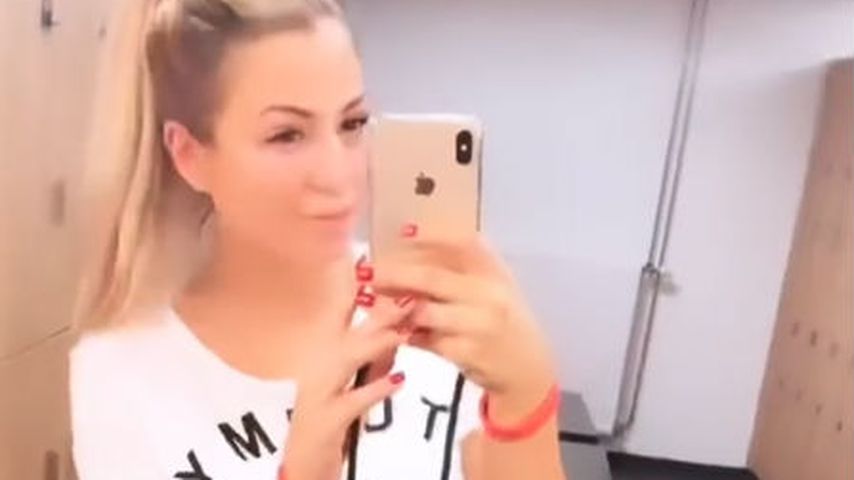 Ganz schön blond: Jenefer Riili strahlt mit neuer Haarfarbe
