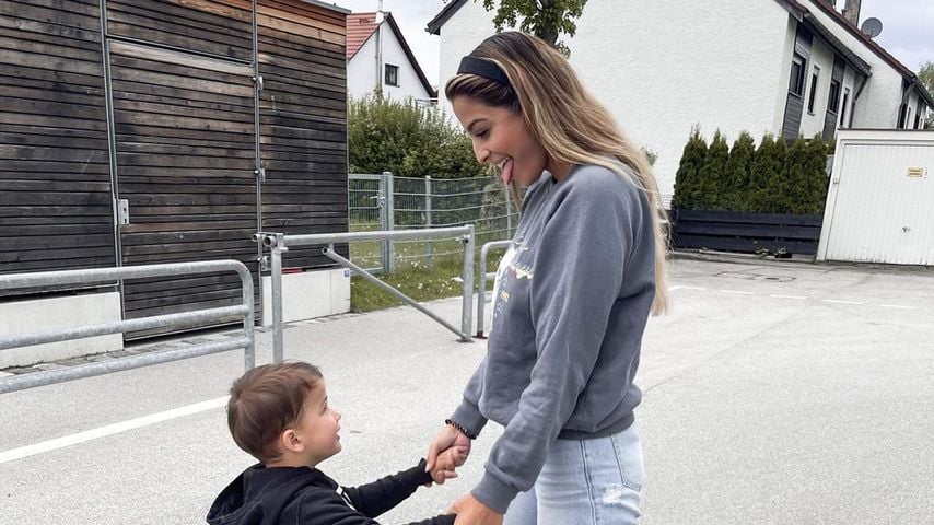 Jenefer Riili mit ihrem Sohn Milan im Mai 2021