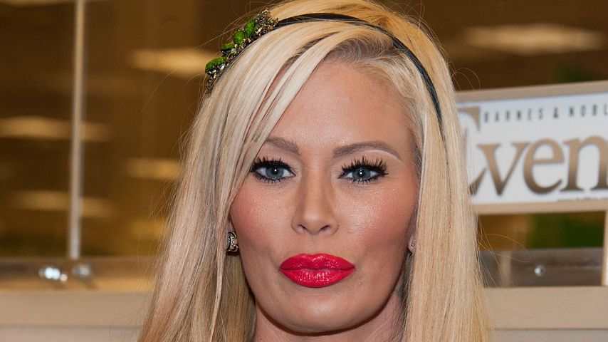 Ein Monat in Klinik: Jenna Jameson im Rollstuhl zu Hause