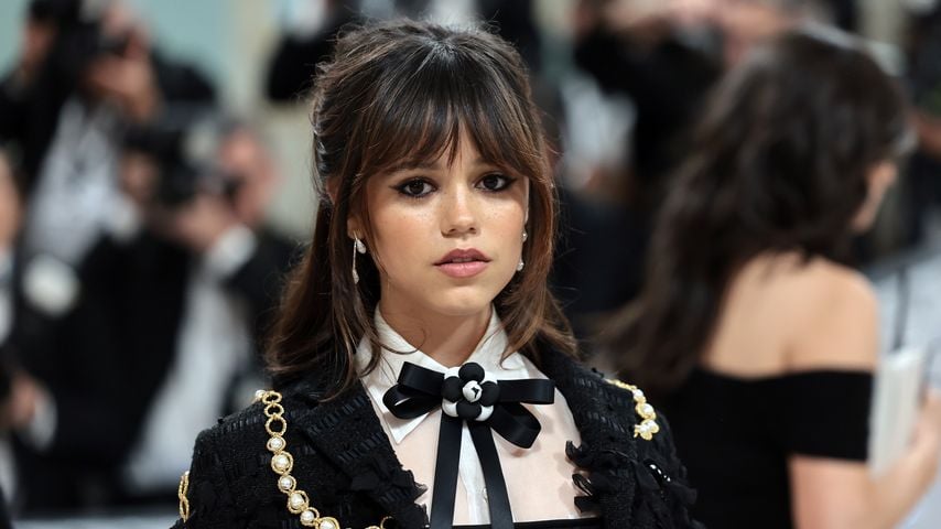 Jenna Ortega fühlt sich in den sozialen Medien oft unsicher