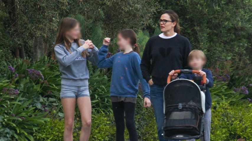 Jennifer Garner mit ihren Kindern Violet, Seraphina und Samuel