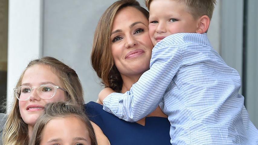 So hält Jennifer Garner ihre Kids von Social Media fern!