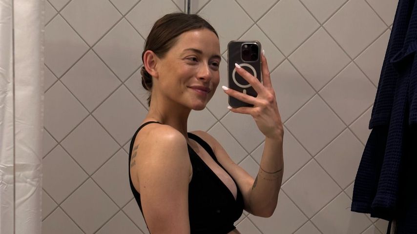 Baby hat Schluckauf: Jennifer Lange teilt niedlichen Moment!