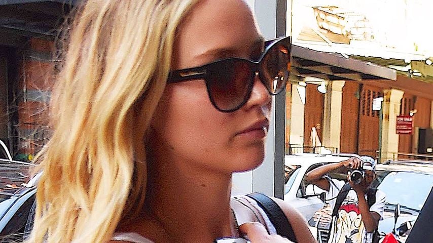 Jennifer Lawrence und ihr Hund Pippi in New York City, 2015