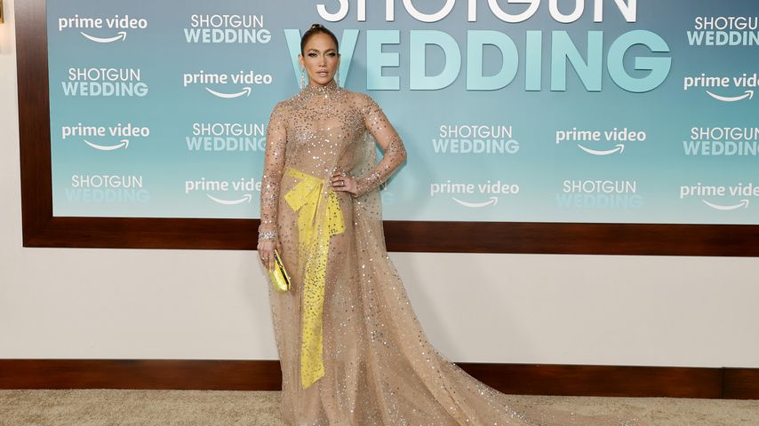 Filmpremiere: So glamourös ist Jennifer Lopez' Outfit!