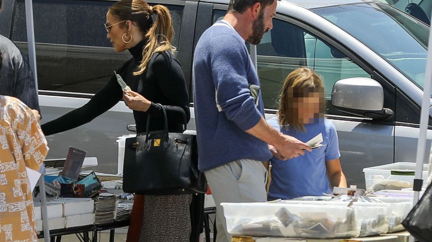 Jennifer Lopez, Ben Affleck und sein Sohn Samuel auf einem Flohmarkt in Los Angeles