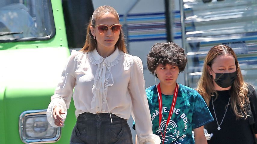 J.Lo kreuzt mit Tochter Emme am Filmset von Ben Affleck auf!