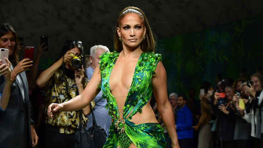 Jennifer Lopez beim Closing der Versace Fashion Show im September 2019