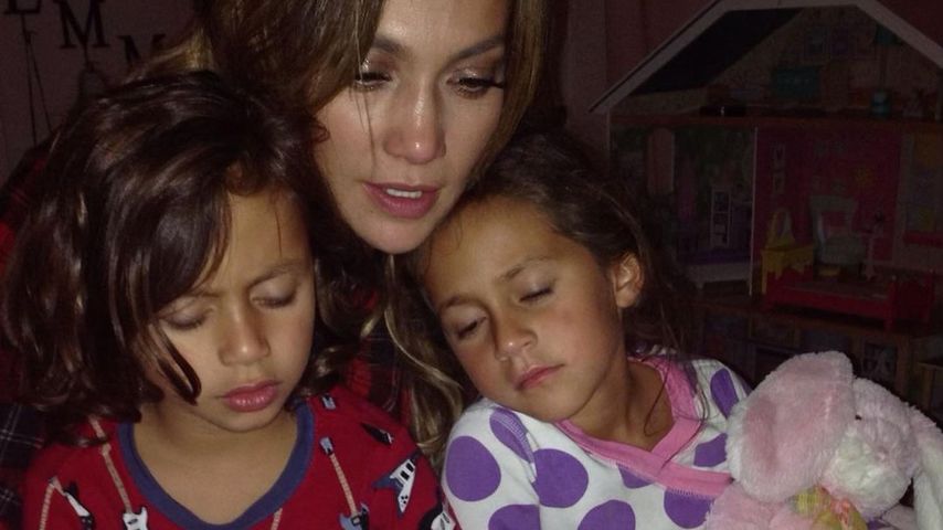 Jennifer Lopez mit ihren Zwillingen