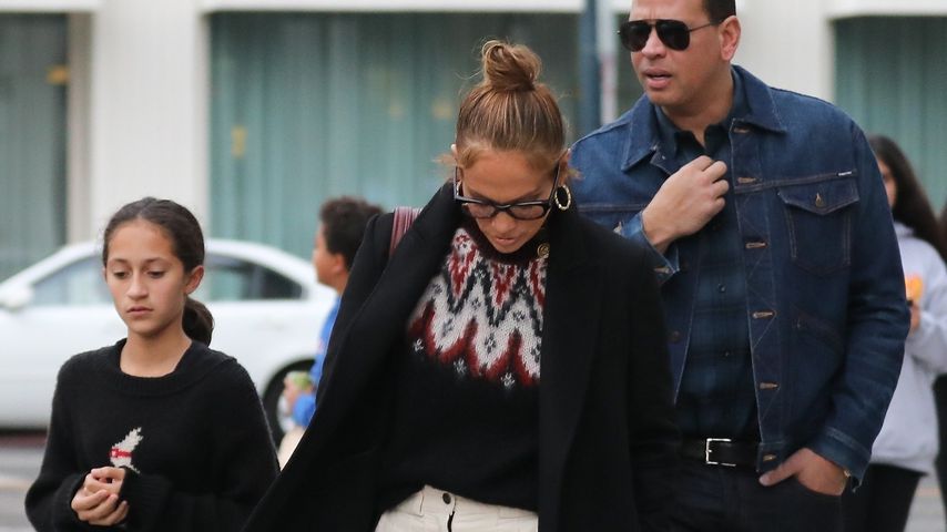 Jennifer Lopez (m) mit Tochter Emme Maribel und Ehemann Alex Rodriguez