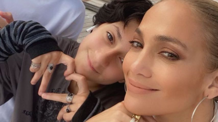Jennifer Lopez mit ihren Zwillingen Max und Emme