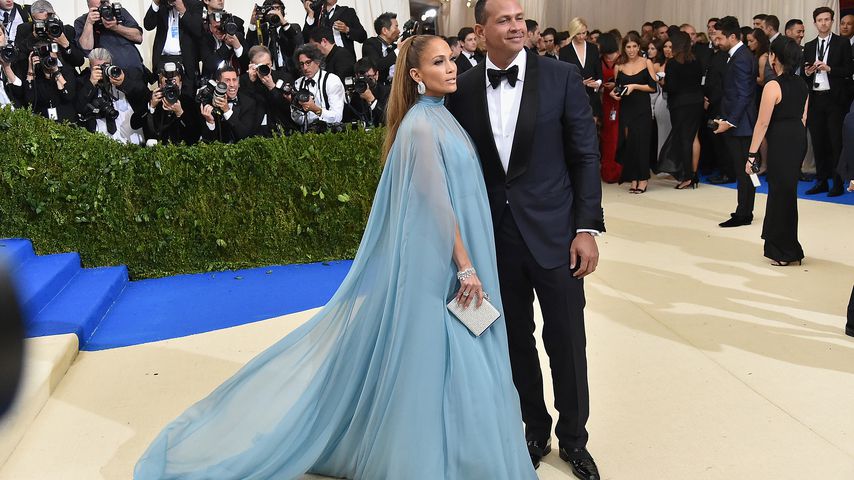 Jennifer Lopez und Alex Rodriguez auf der Met-Gala in NYC im Mai 2017