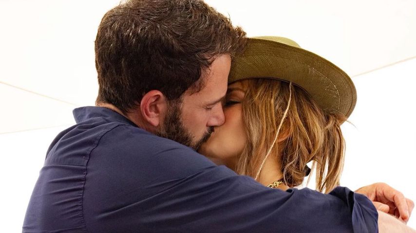 Zu seinem 49. Geburtstag: J.Lo schenkt Bens Töchtern Schmuck