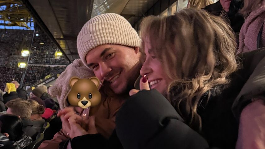 Influencerin Jennifer Saro besucht ein Konzert mit Alexander Meyer und ihrem Sohn "Keksi"